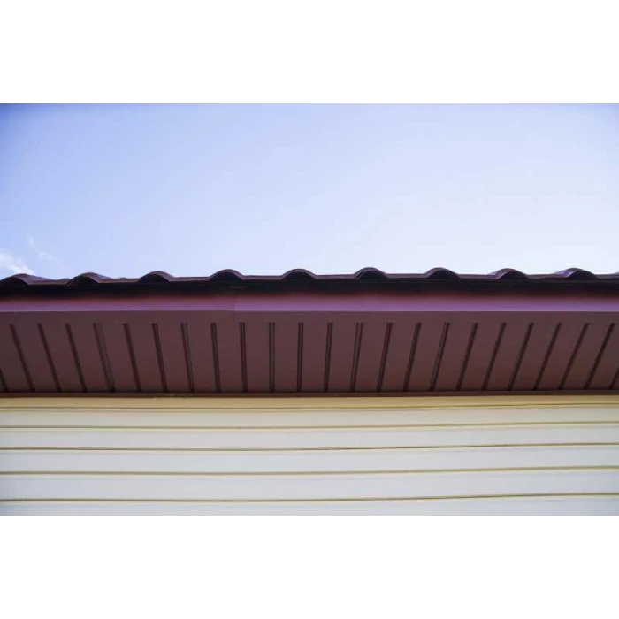 Софит металлический без перфорации 0,5 GreenCoat Pural matt с пленкой RR 33 черный (RAL 9005 черный)